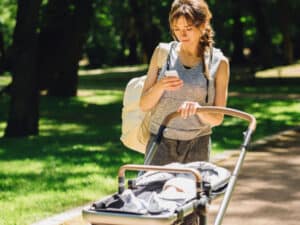Wenn Babys weinen und niemand mehr zuhört 4 Foto AdobeStock © Iryna