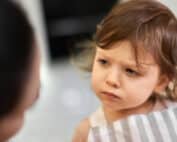 Bindungswege zu kindlichem Wohlbefinden - Foto iStock © Erstudiostok