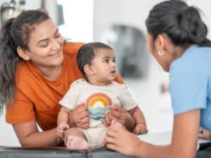 Frühe Kindheit zwischen Vielfalt, Unsicherheit und Wandel - Foto iStock © FatCamera